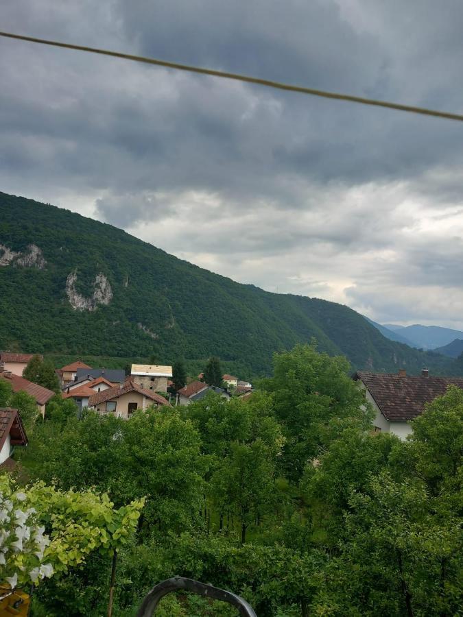 Volijak 18 亚伊采 外观 照片